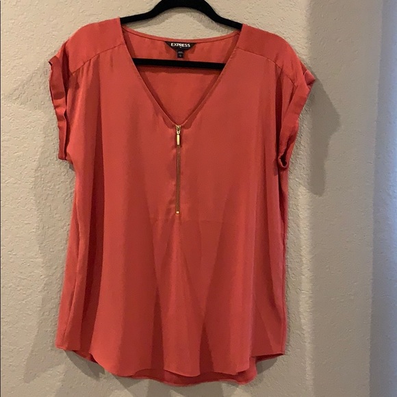 EXPRESS SHORT SLEEVE BLOUSE BUNDLE - Picture 5 of 6